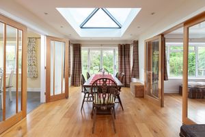 Birchwood_Dining Room- click for photo gallery